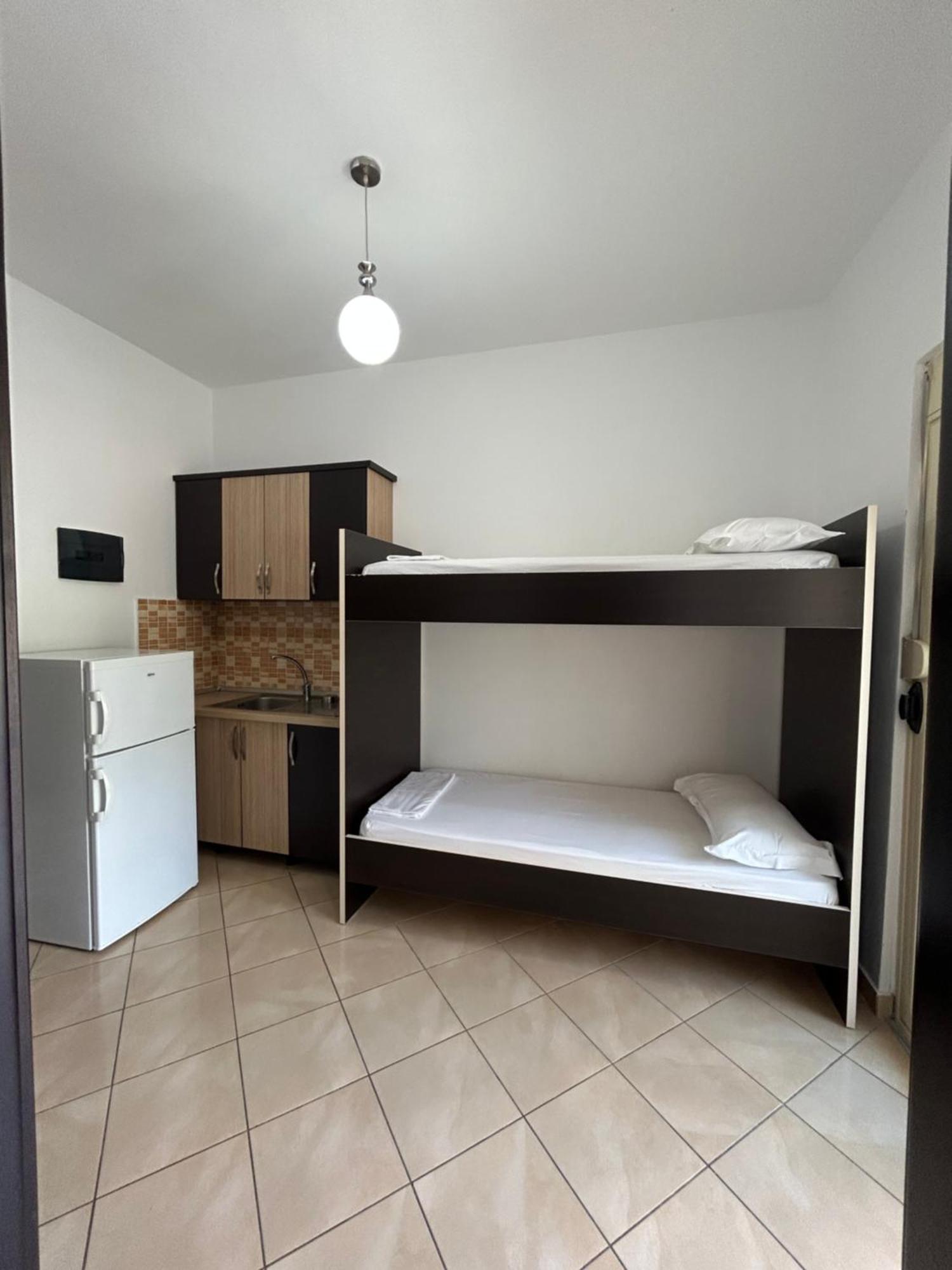 Hotel Mehillaj Borsh Exteriér fotografie